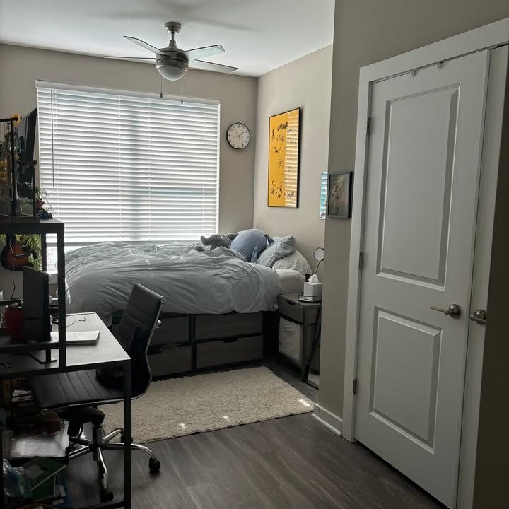 Sublease image